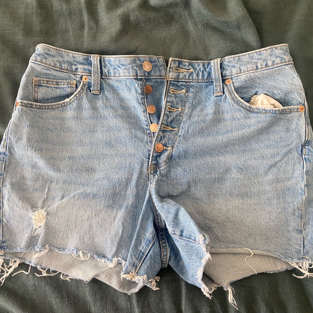 Universal Thread vintage midi jean shorts